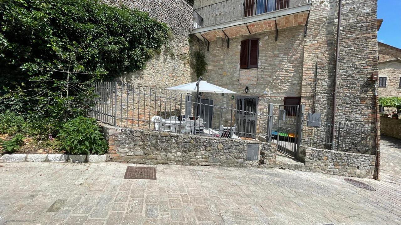 Casa Di Duccio Villa Montone  Exterior photo